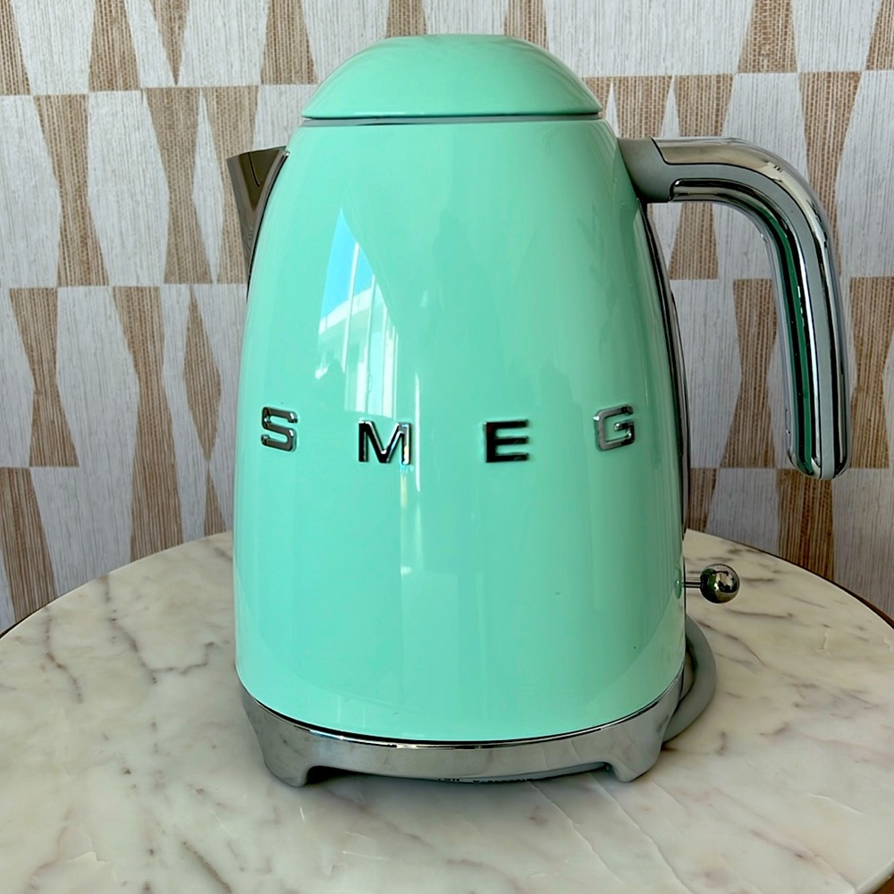 SMEG Mint Green Electric Tea Kettle